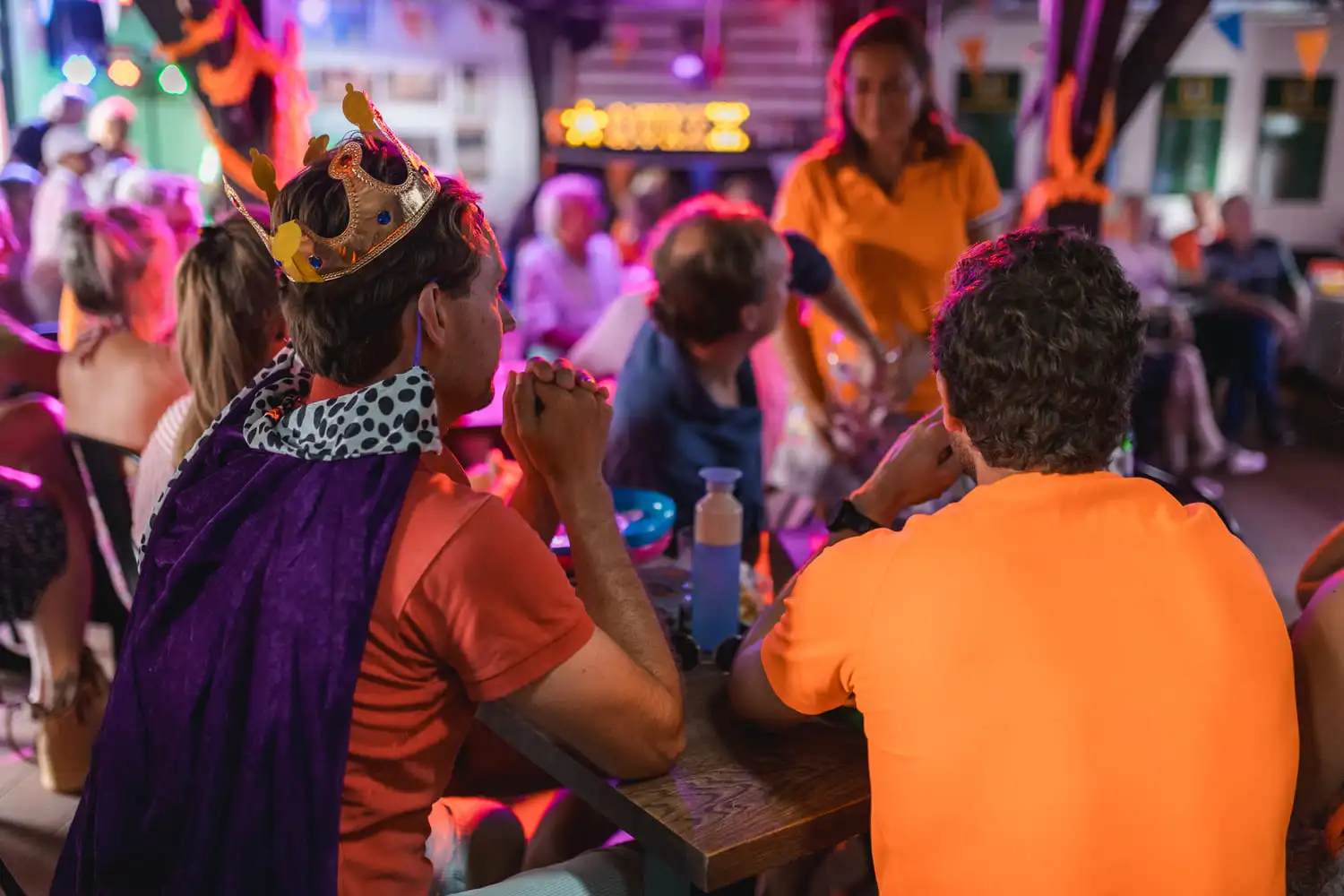Wij ontzorgen, jullie boeken alleen de drankjes